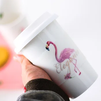 Flamingo Seramik Kahve silikon kapaklı kupa Beyaz Büyük Kapasiteli Süt Çay İçme Bardak Taşınabilir Yaratıcı Ofis Drinkware Hediye