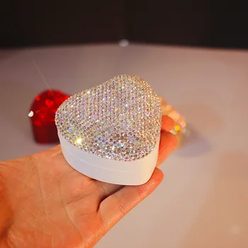 Elmas mücevher kutusu Kalp Şeklinde Düğün Önerisi Töreni için led ışık ile Moda Lüks Yüzük Ambalaj Organizatör Kutusu