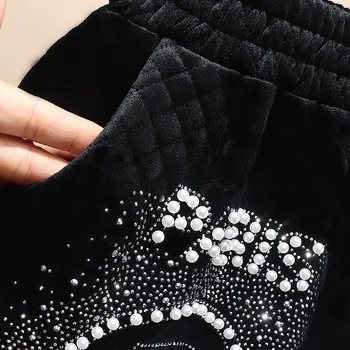 Ağır Boncuk Kalın Kapitone Şort Kadın Sonbahar Kış Dipleri Yeni Elastik Bel Sıcak Sondaj Siyah Geniş Bacak Şort Çizmeler Pantolon