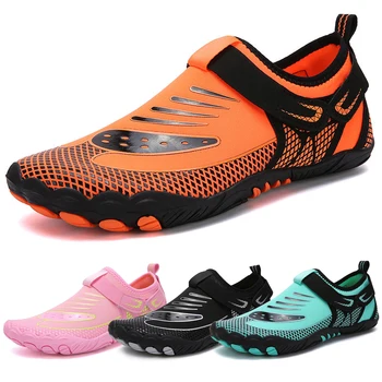 Renkli aqua ayakkabı, çift çabuk kuruyan yüzme ayakkabı, beş parmak çabuk kuruyan su sporları ayakkabı, basit spor ayakkabı