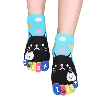 Kadın Çorap Harajuku Mektup Sevimli Kediler Patchwork Nokta Pamuk Kawaii Komik Beş Parmak Çorap Kızlar İçin Noel hediyesi Ayak Calcetines