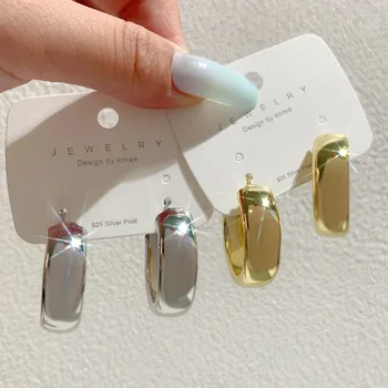Moda Altın Renk Büyük Hoop Küpe Kadınlar İçin S925 Gümüş Sonrası Moda Basit Geometrik Daire Simülasyon İnci Küpe Takı