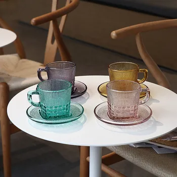 Iskandinav Yüksek Değerli cam kahve fincan ve çay tabağı seti Yaratıcı Güzel fincan ve çay tabağı seti Kupa süt kupası Kahvaltı Öğleden Sonra Çay
